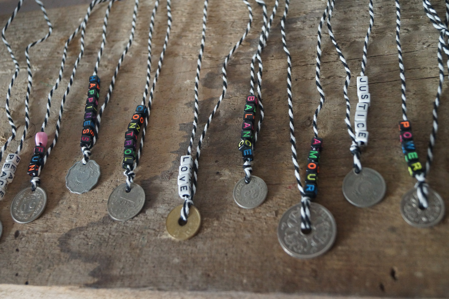 COIN - Amuleto con moneta