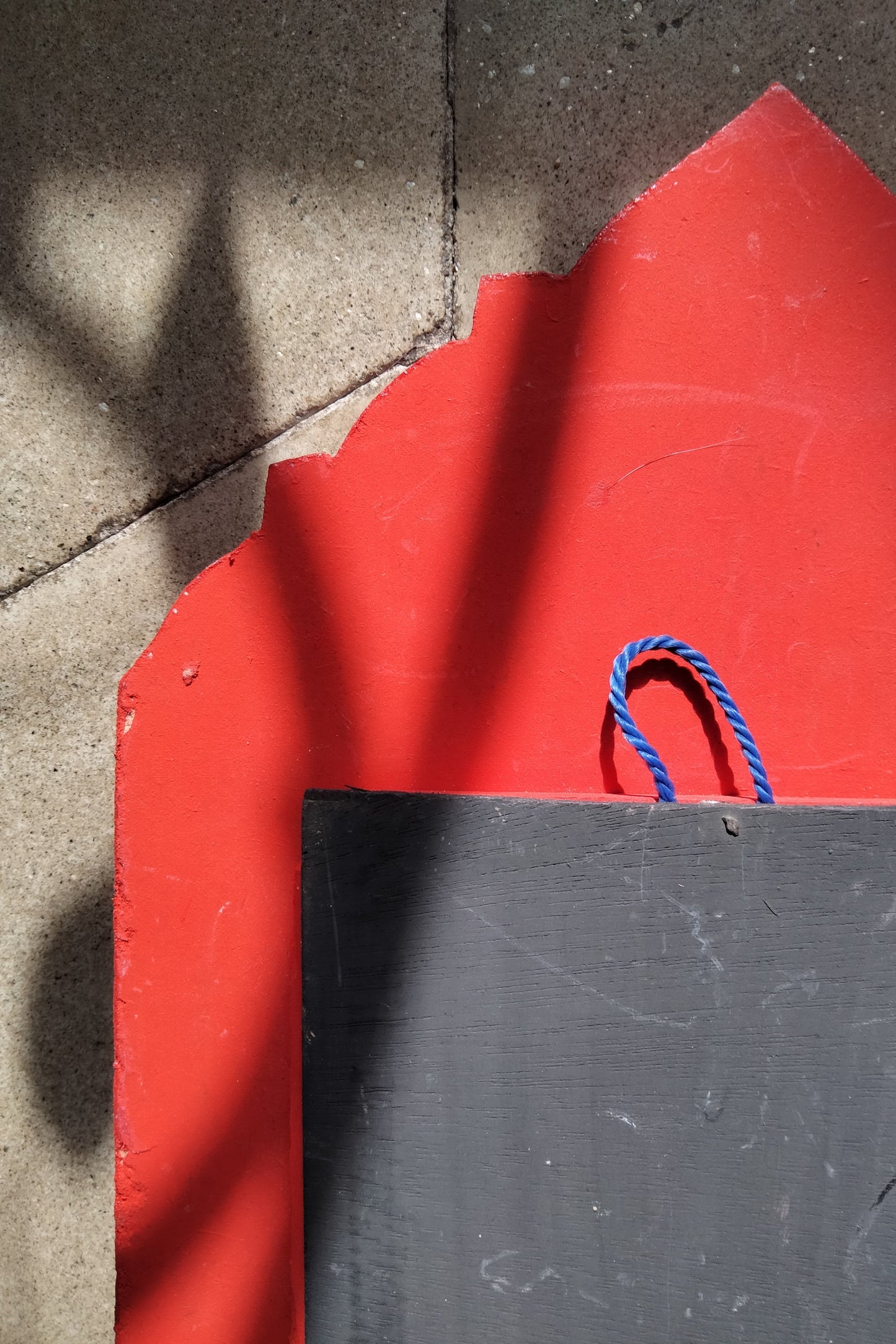 Specchio decorato con porte