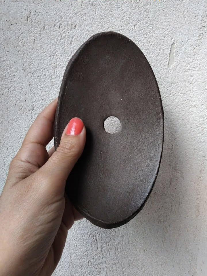 KALA - Porta Sapone in Argilla Nera